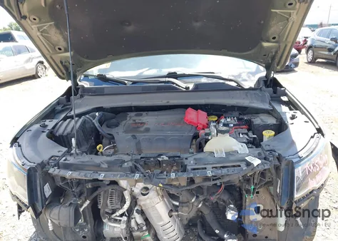 2021 Jeep Compass Limited 4X4 z USA, uszkodzony, nr VIN 3C4NJDCB4MT561897